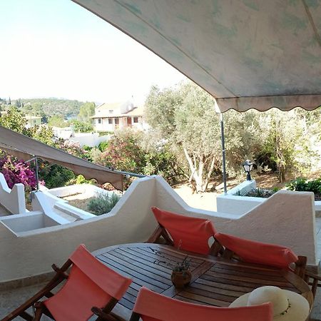 Athina Studio Apartments Kerveli Екстериор снимка